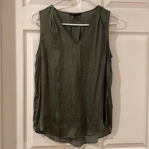Banana Republic Satin Tank Top sz S